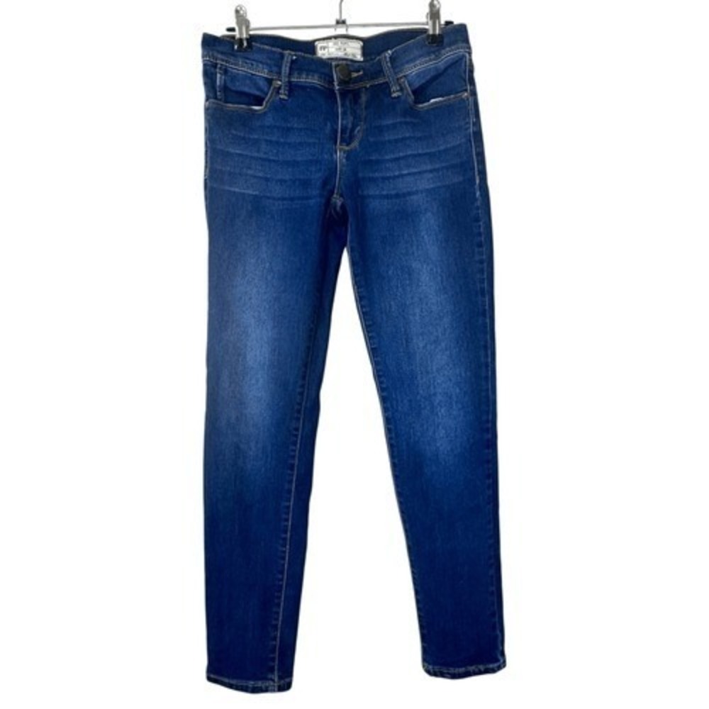 Free People Mid Rise Dark Wash Skinny Jeans Size 26